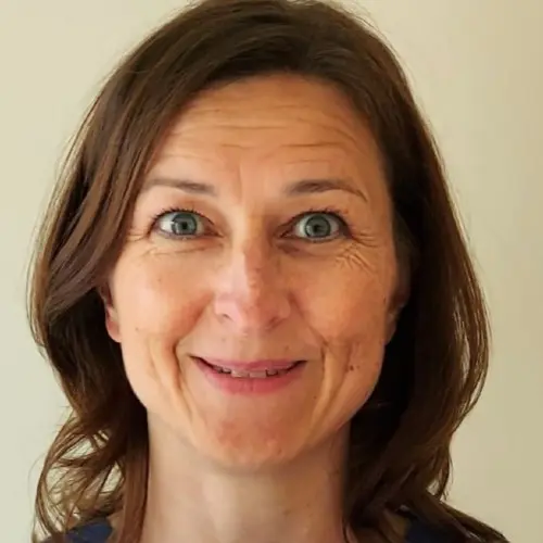 Dr Michelle Carey